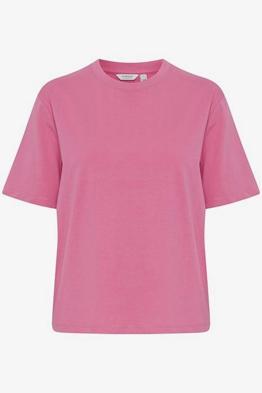 Pink t-shirt on a white background