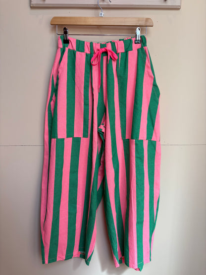 Striped Barrel Leg Trousers