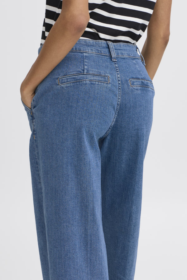 Ankle Length Wide Leg Jeans