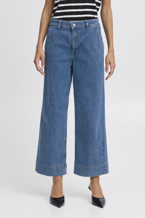 Ankle Length Wide Leg Jeans