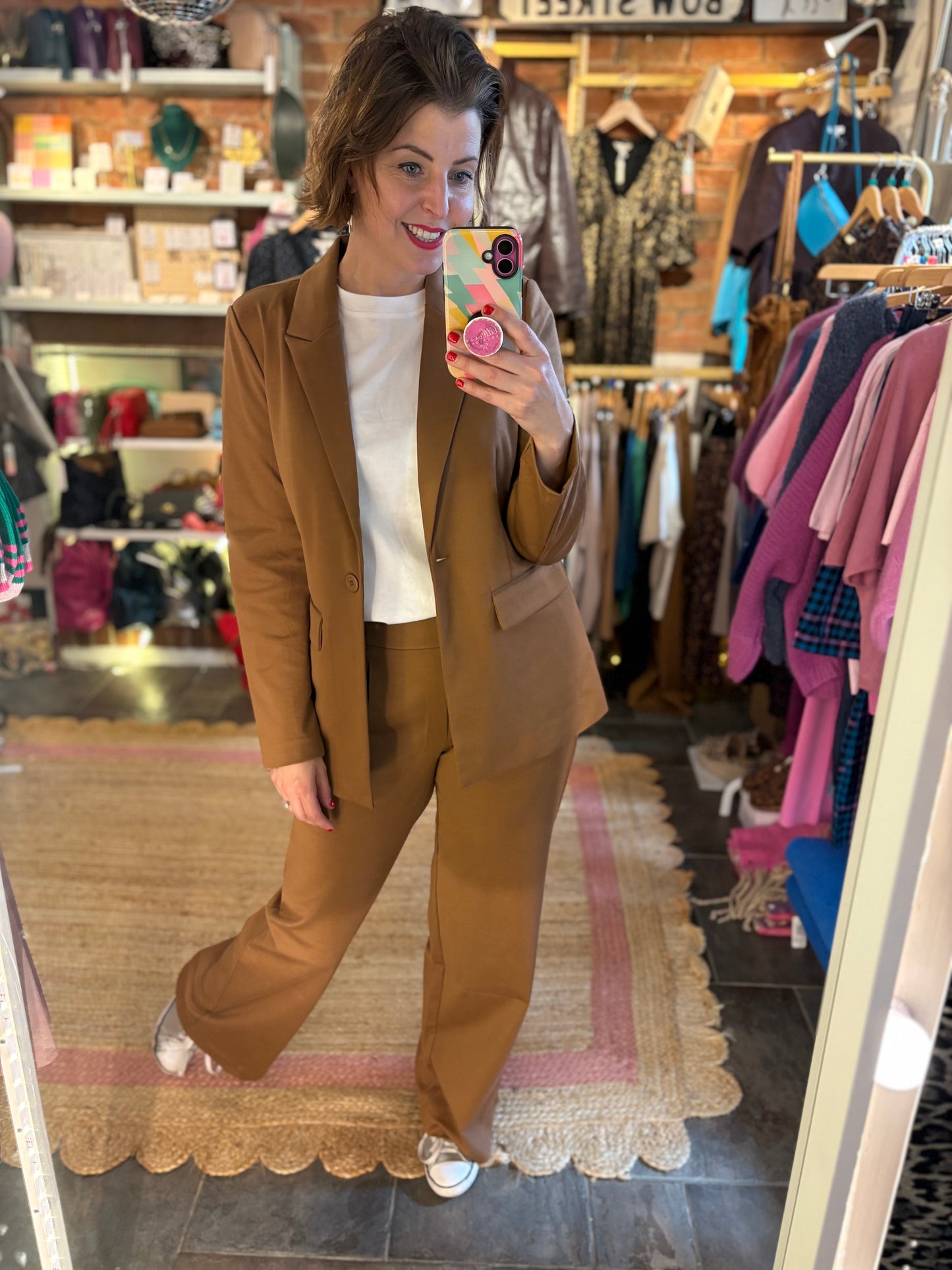 Wide Leg Tailored Trouser