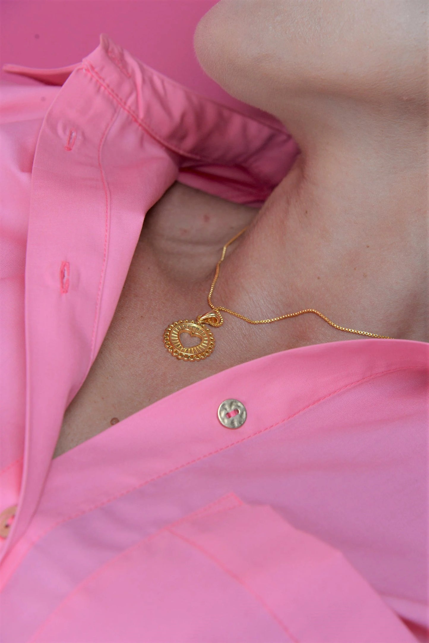 Heart Disc Pendant Necklace
