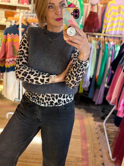 Long Sleeve Leopard Print Layering Top