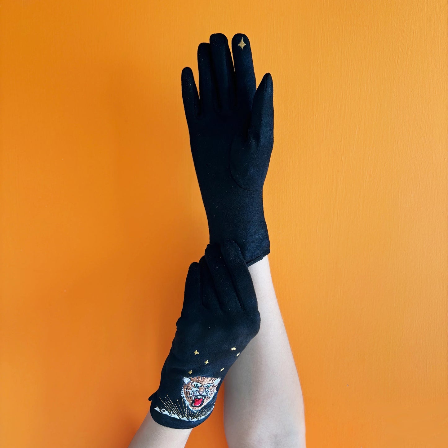 Embroidered Tiger Head Gloves