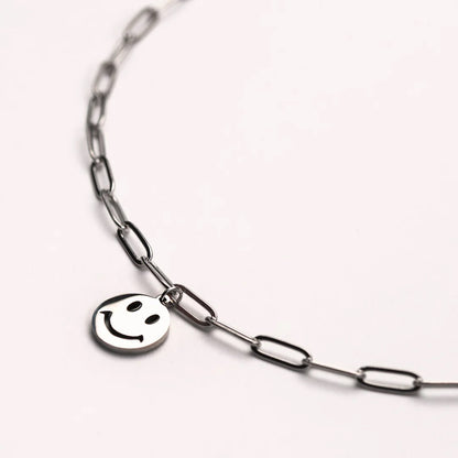 Fine Links Smile Necklace