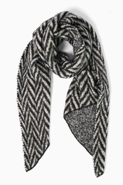 Chevron Asymmetric Snuggle Scarf | Black