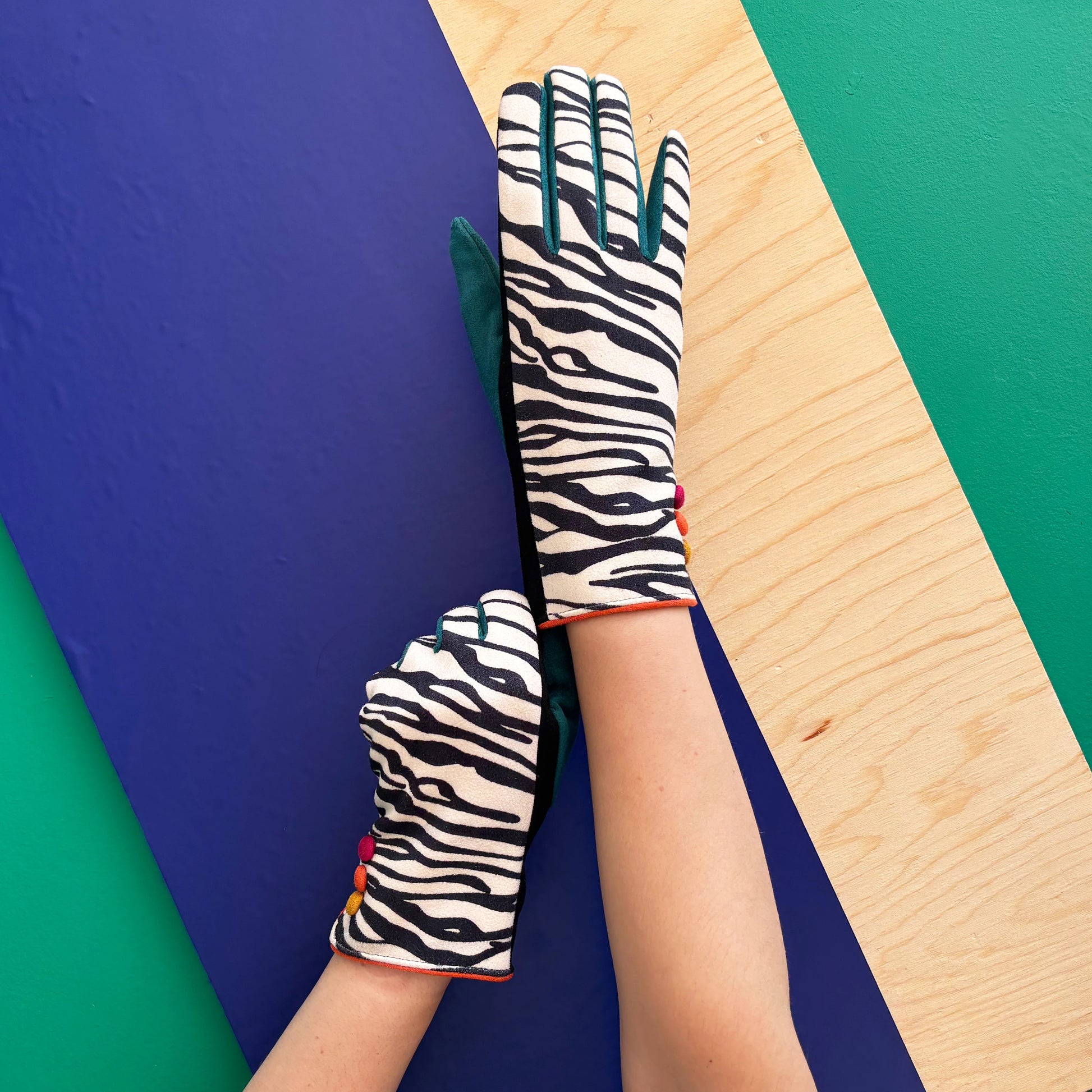 black and white zebra print women's gloves